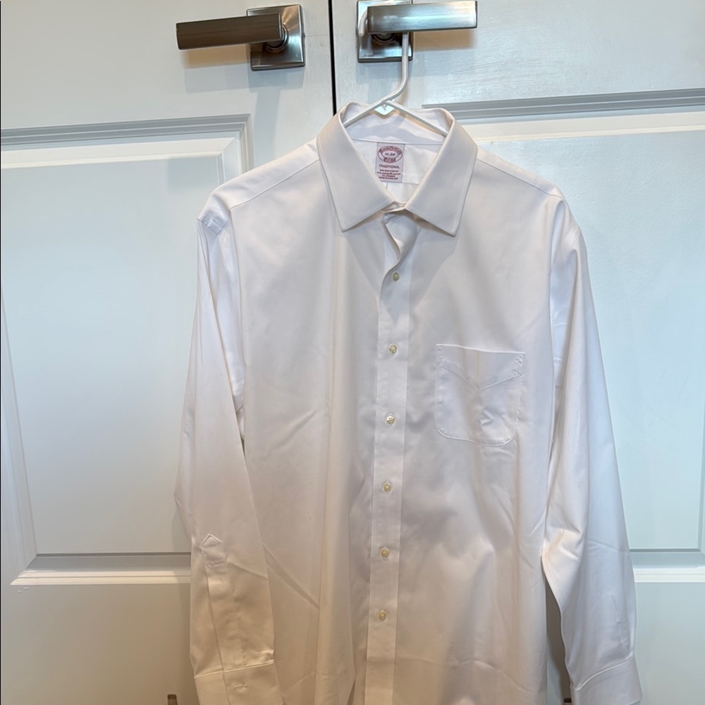 Brooks Brothers Classic White Men's Large Shirt (size 16-34)